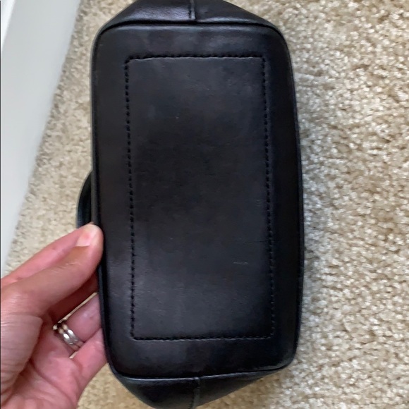 Small Coach purse - Picture 8 of 8
